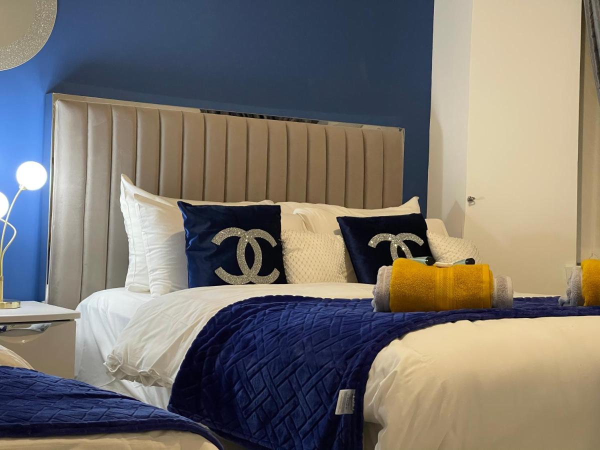 HLA Holytown Apartman Mossend Kültér fotó