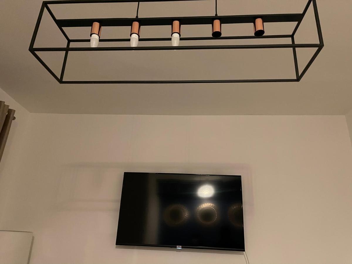 HLA Holytown Apartman Mossend Kültér fotó