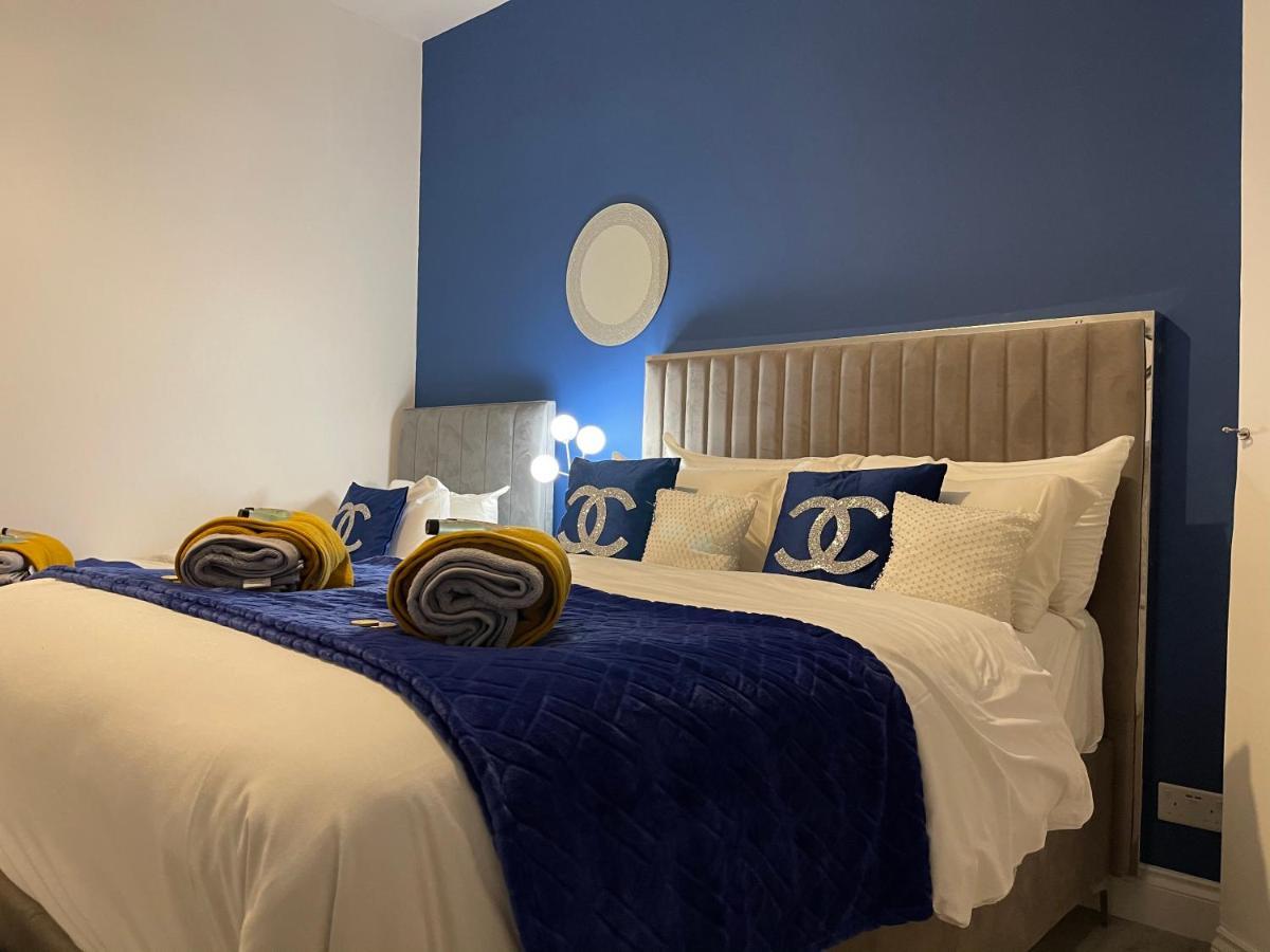 HLA Holytown Apartman Mossend Kültér fotó