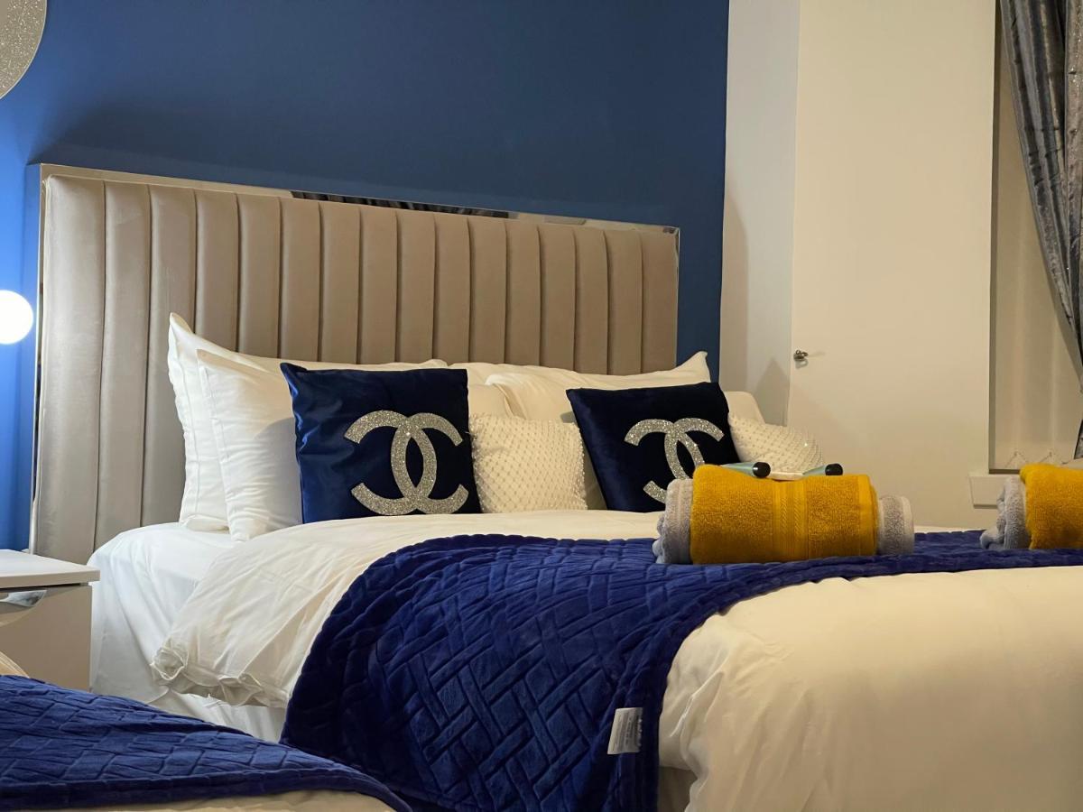 HLA Holytown Apartman Mossend Kültér fotó