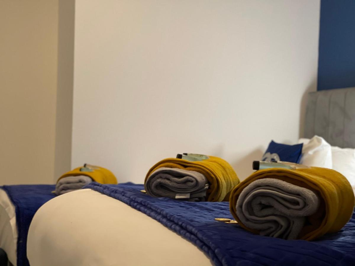 HLA Holytown Apartman Mossend Kültér fotó