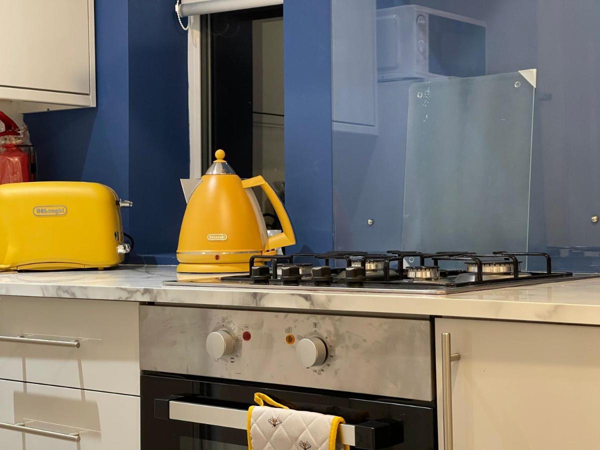 HLA Holytown Apartman Mossend Kültér fotó